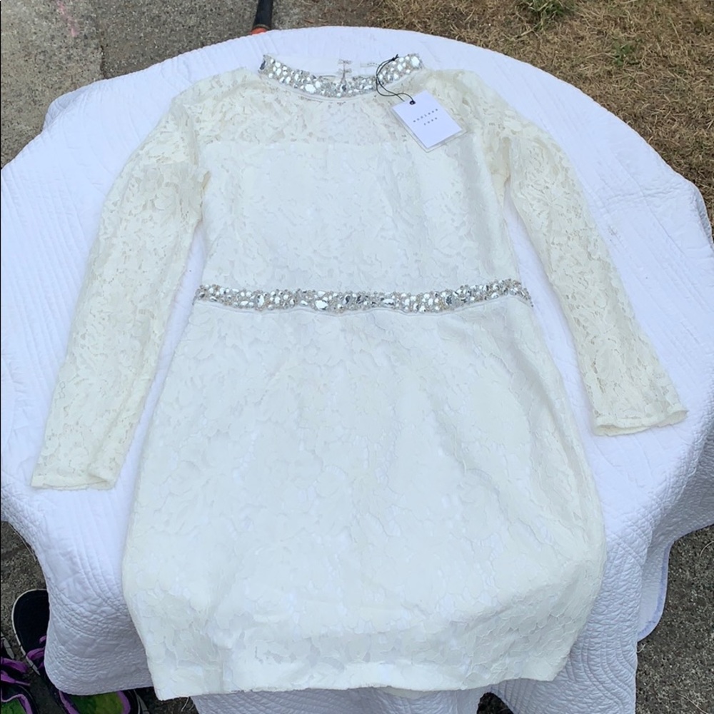 Lace dress